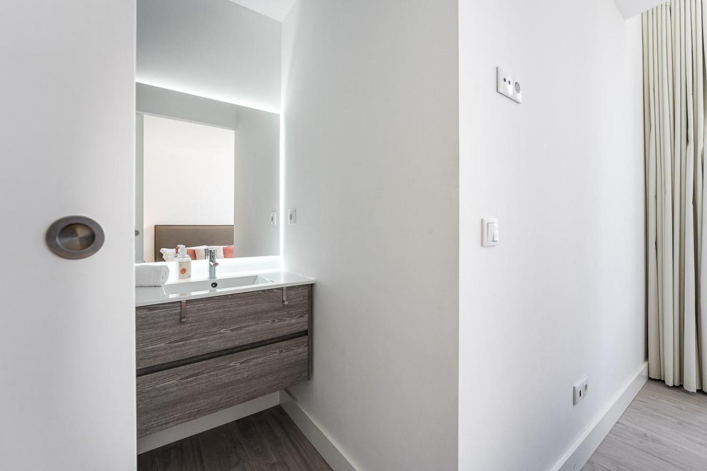 Apartament Guestready - Sedona Near Palacio De Cristal